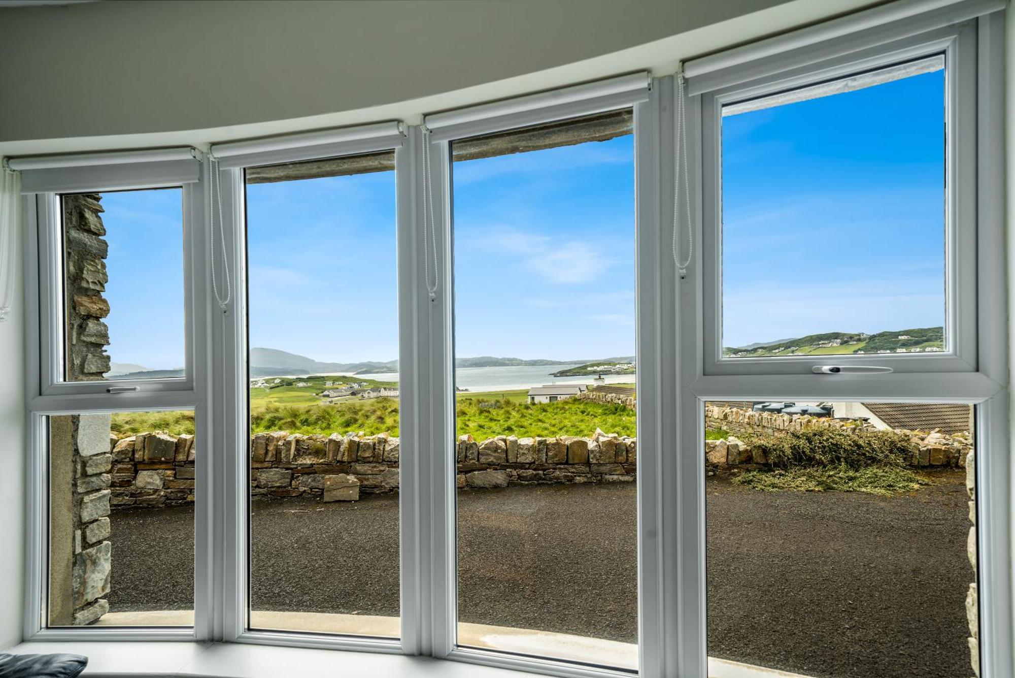 Downings Coastguard Cottages - Type B-E エクステリア 写真