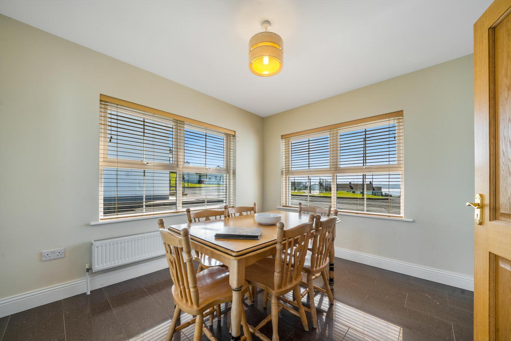 Downings Coastguard Cottages - Type B-E エクステリア 写真