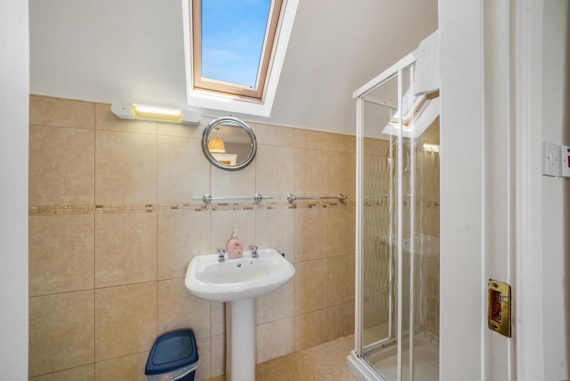 Downings Coastguard Cottages - Type B-E エクステリア 写真