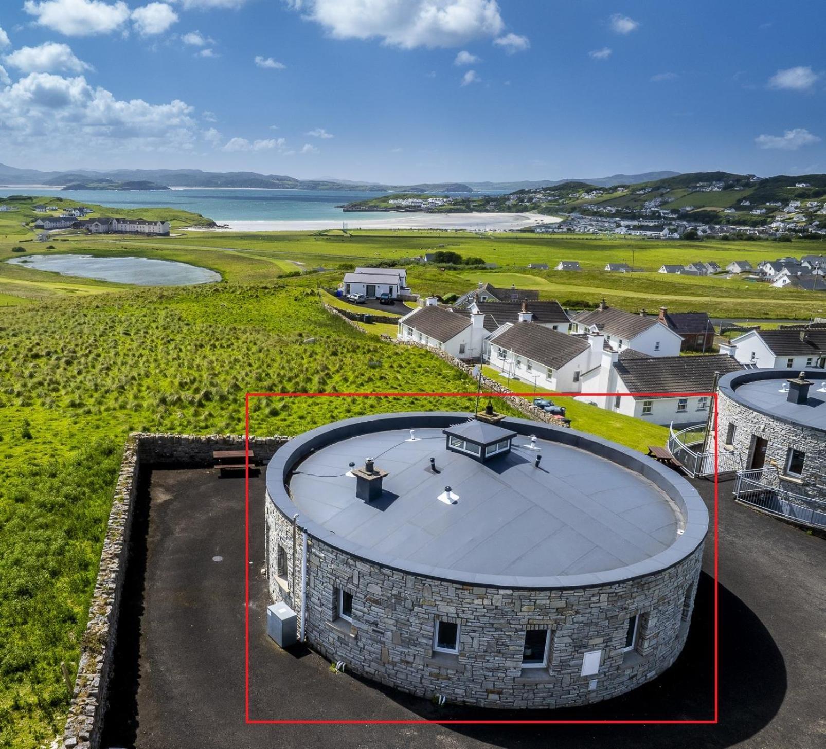Downings Coastguard Cottages - Type B-E エクステリア 写真